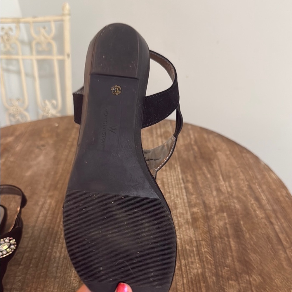 Worthington Black suede sandals with silver accents Women's Size 9.5 - Picture 6 of 8